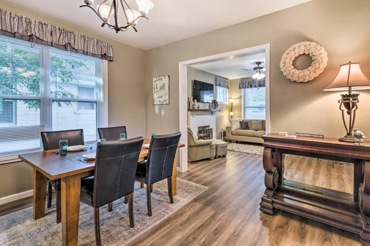 Remodeled Downtown Hot Springs Home With Porch 외부 사진