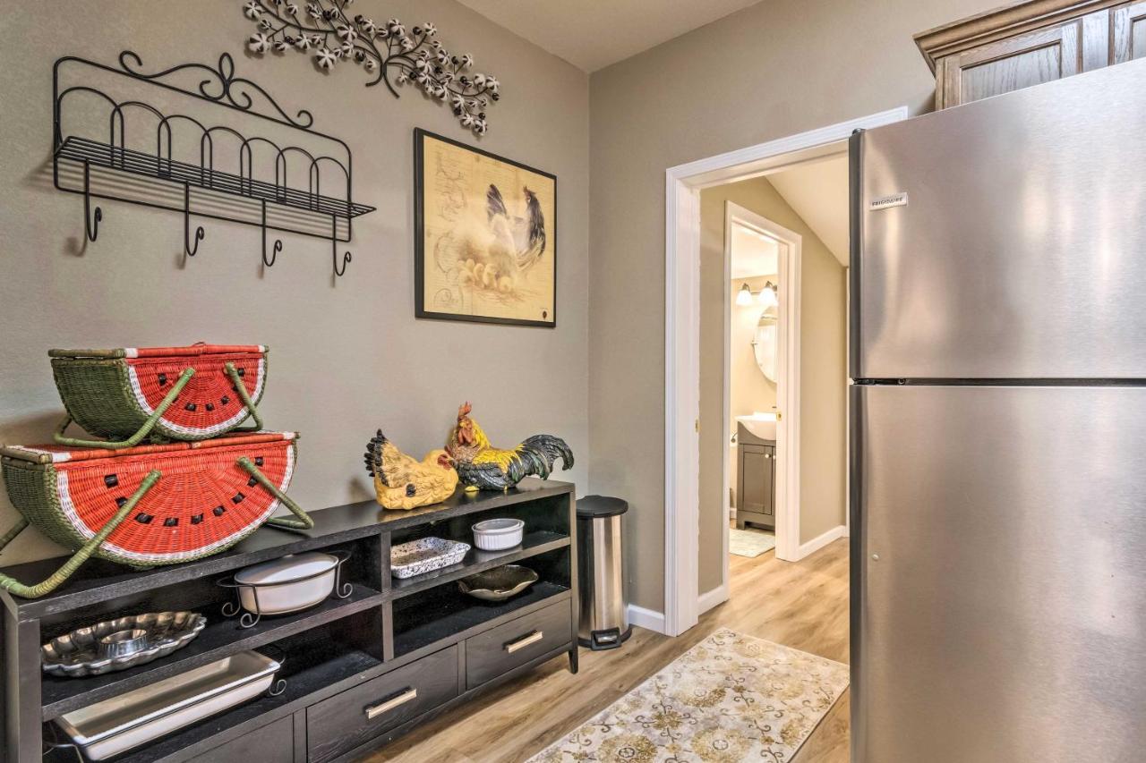 Remodeled Downtown Hot Springs Home With Porch 외부 사진