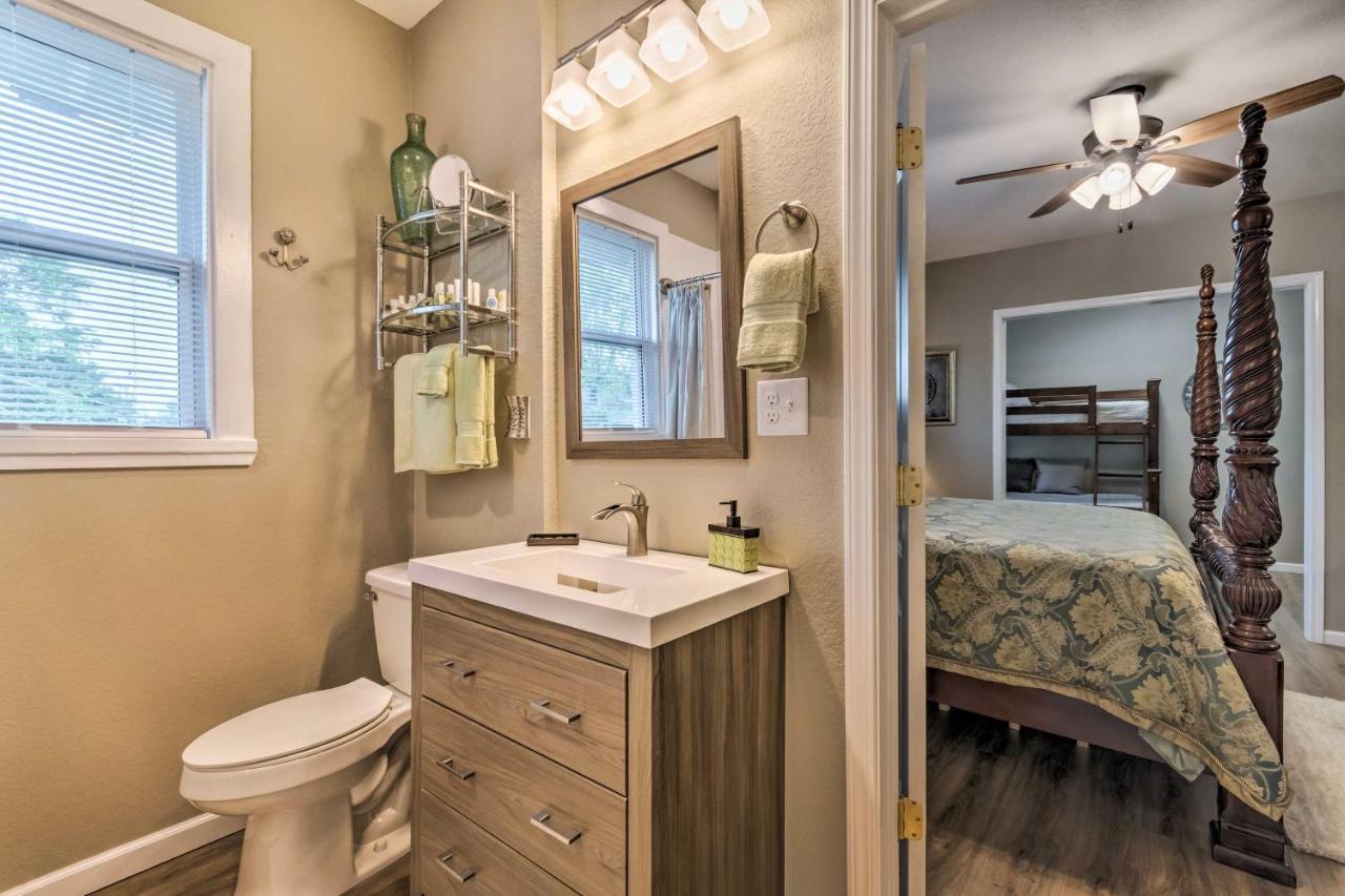 Remodeled Downtown Hot Springs Home With Porch 외부 사진