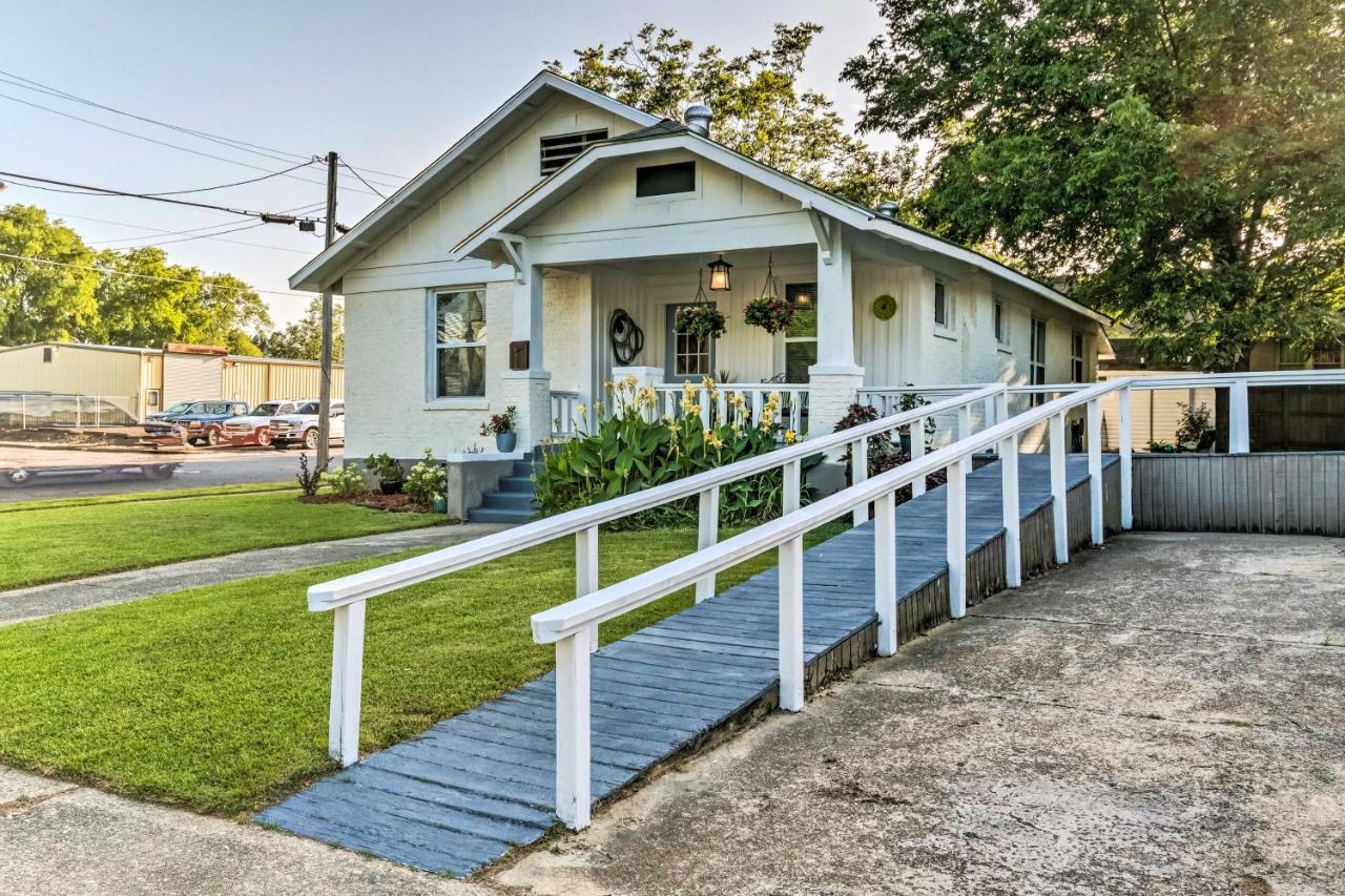 Remodeled Downtown Hot Springs Home With Porch 외부 사진